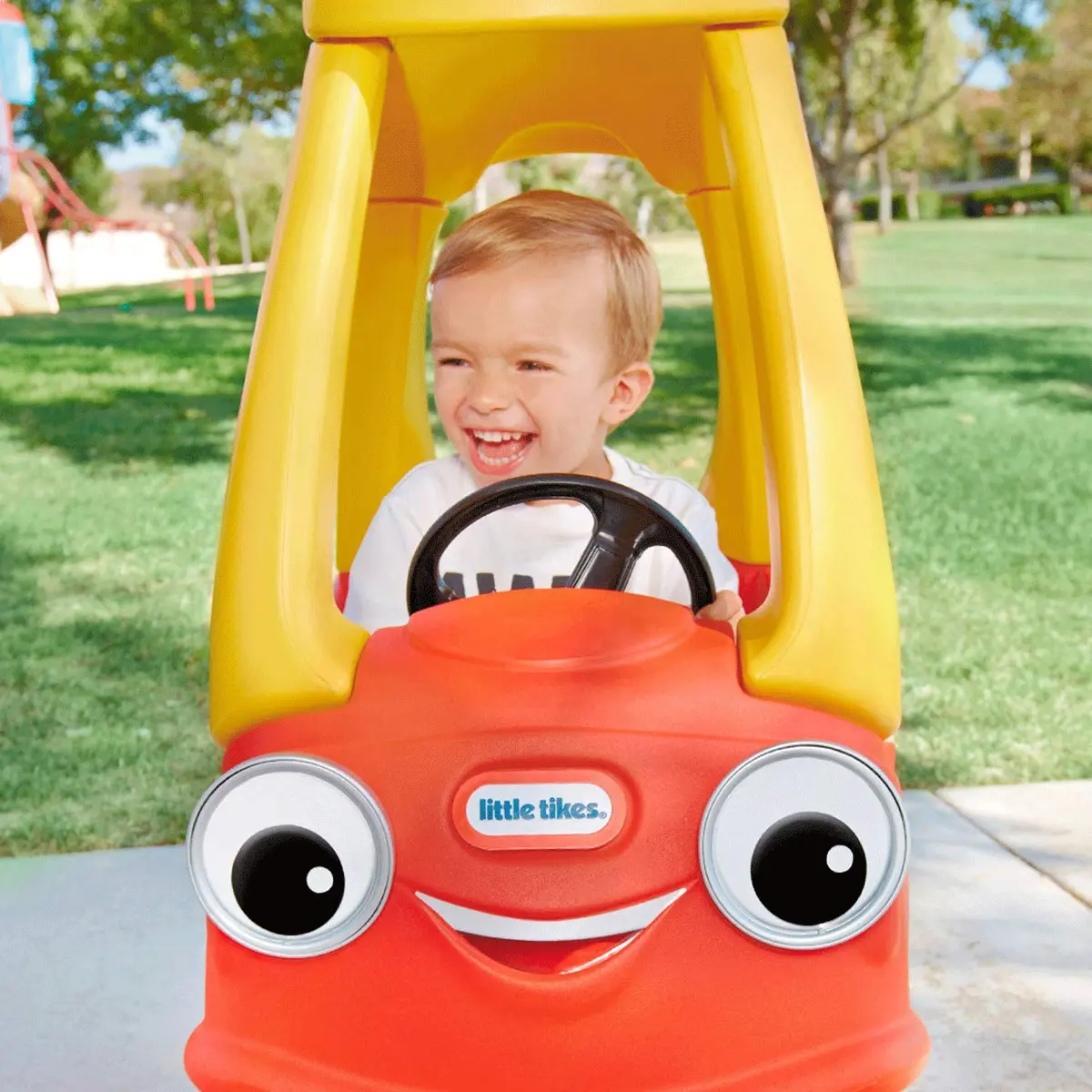 Little Tikes Cozy Coupe Ride-On Toy | Classic Design for Kids 1.5-5 Years (17.7kg) - view 8