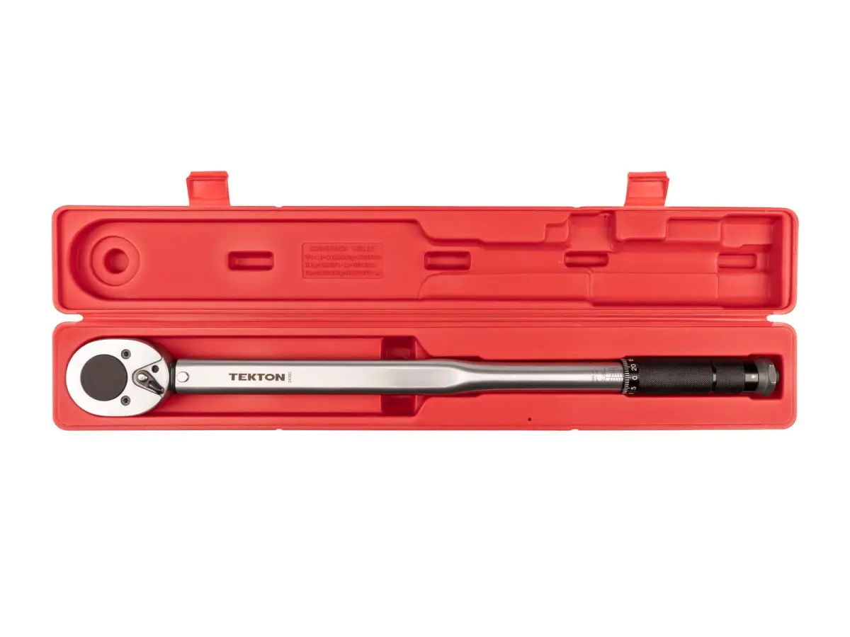 TEKTON 3/4 Inch Drive Micrometer Torque Wrench 406.7 Nm (50-300 ft.-lb.) | Accurate to +/- 4% - view 2