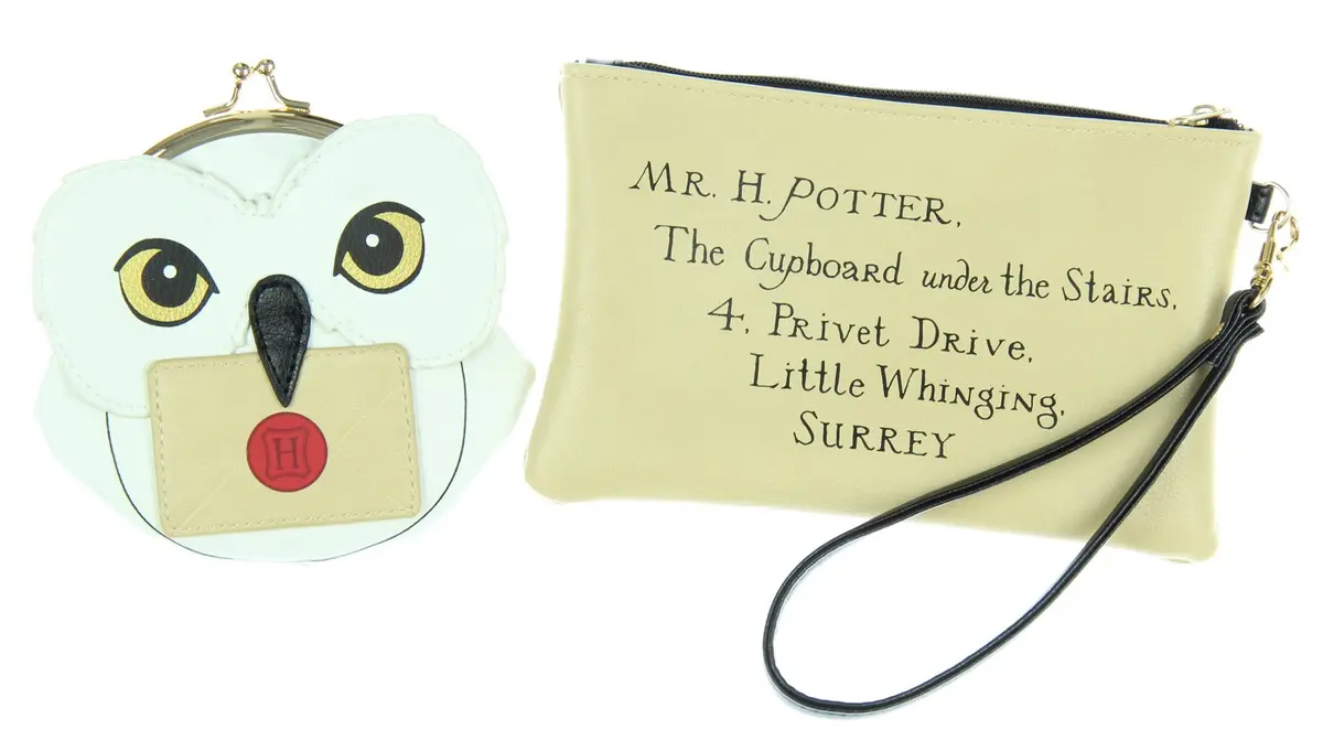 Bioworld Harry Potter Hogwarts Alumni Jrs. Gift Set Makeup Case Zip Wallet & Coin Purse | Officially Licensed Warner Brothers - view 2