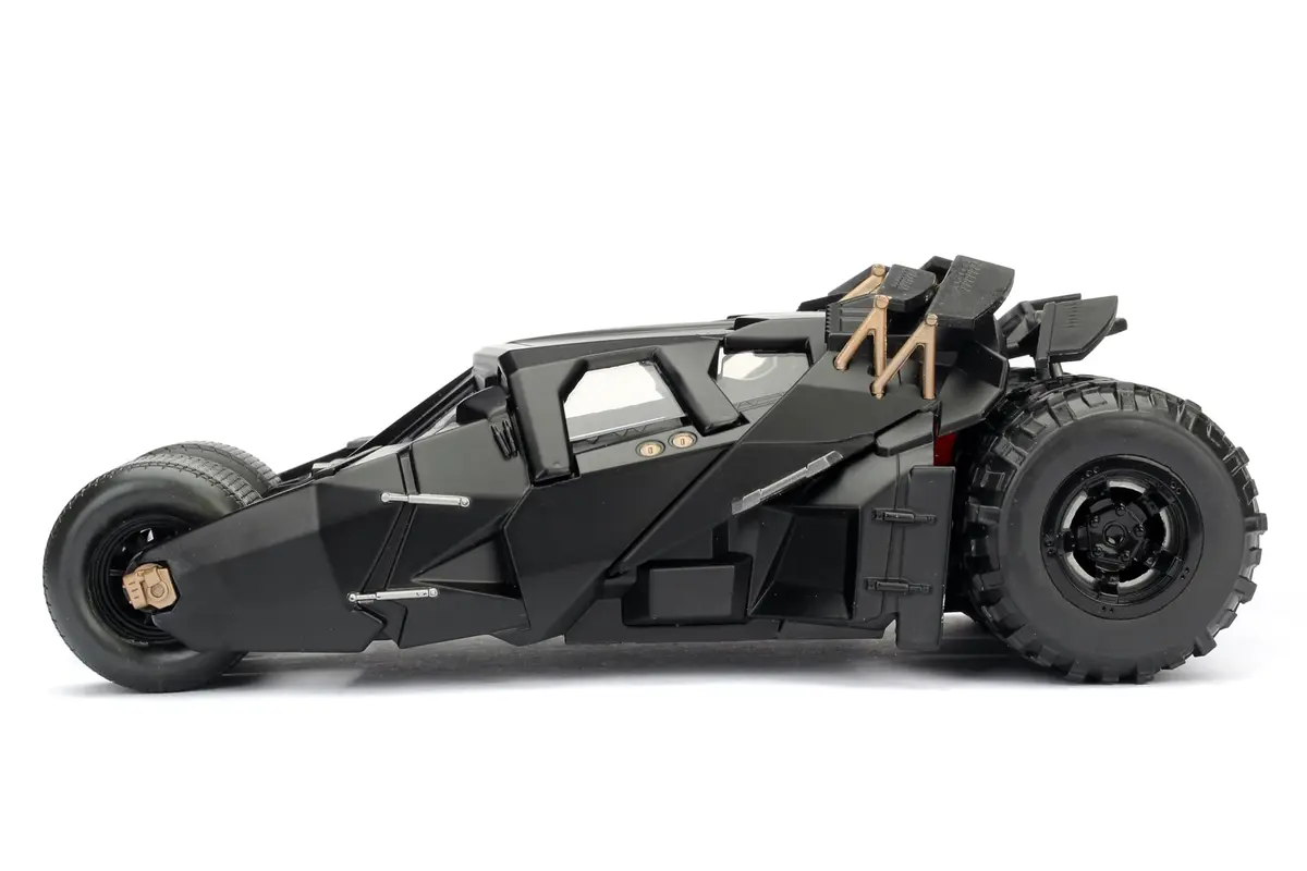 Jada Batmobile 1:24 Scale Die-Cast Vehicle with Batman Figure | Collectible Batman Model for Kids & Collectors - view 5