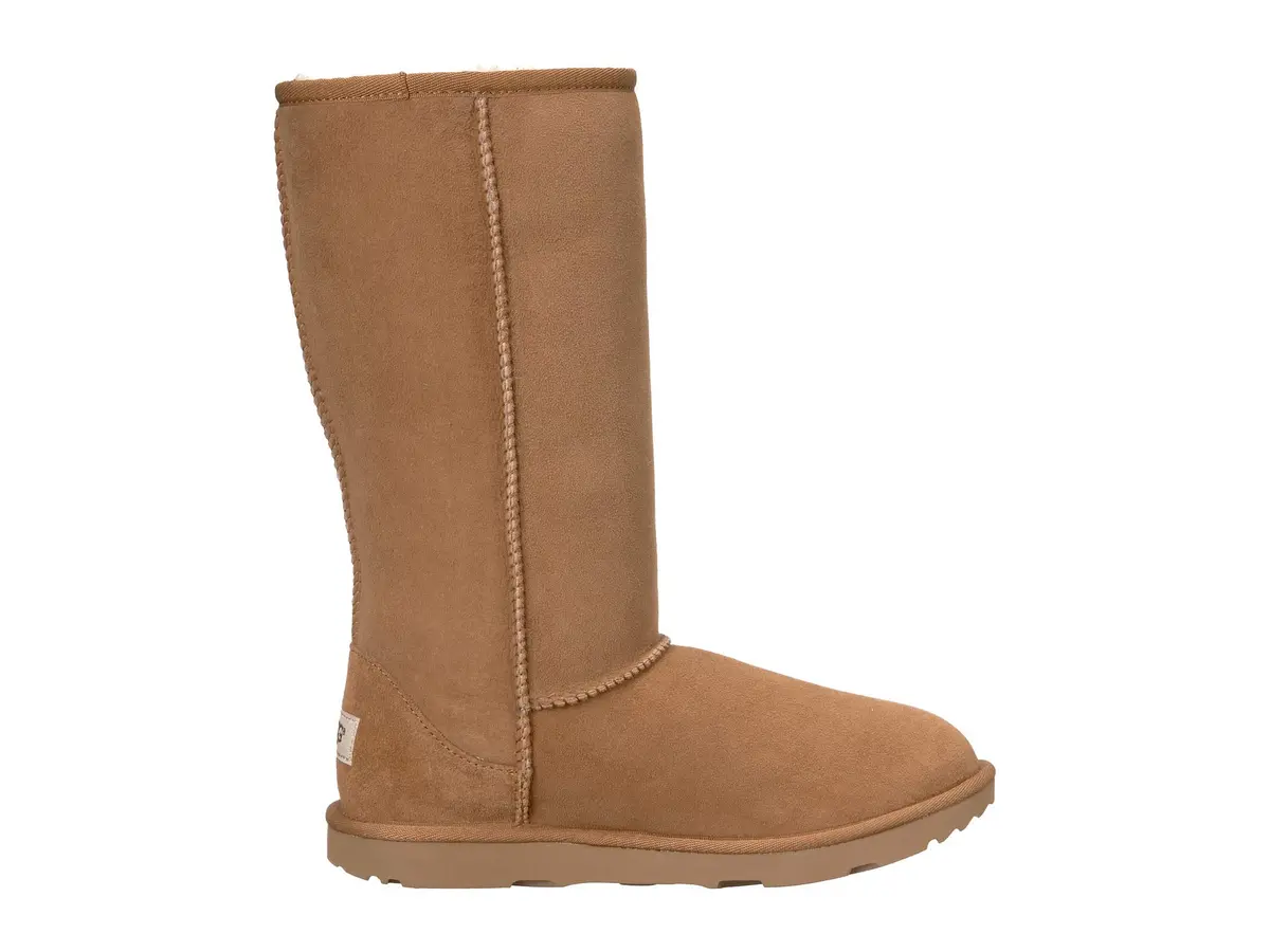 UGG Classic Tall II Boot Chestnut Little Kid 13 (28.5 cm) | Pretreated Water Resistant Sheepskin Boots - view 2