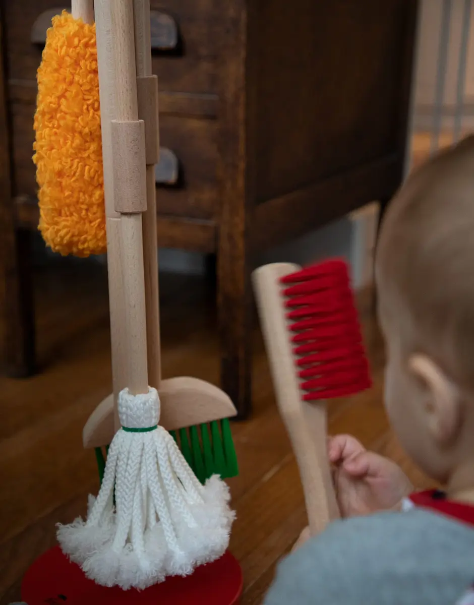 G & F Products Kids Wooden Cleaning Set 6 Pieces | Pretend-Play Housekeeping Toy for Toddlers & Kids, Multicolor - view 4