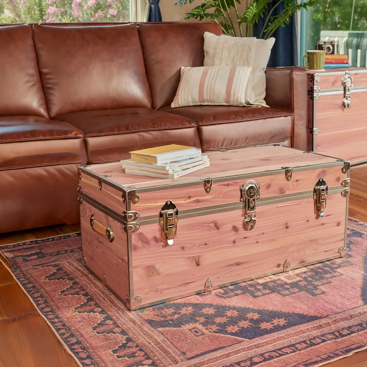 Rhino Trunk & Case Knotty Cedar Large Chest | Lockable, Heirloom-Quality Storage Trunk (32"L x 18"W x 14"H) - view 8