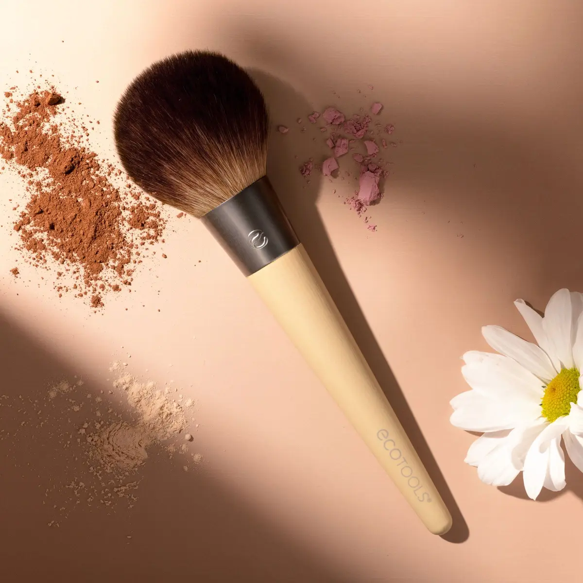EcoTools Full Powder Brush 1 Count | Fluffy Makeup Brush for All-Over, Flawless Coverage - view 5