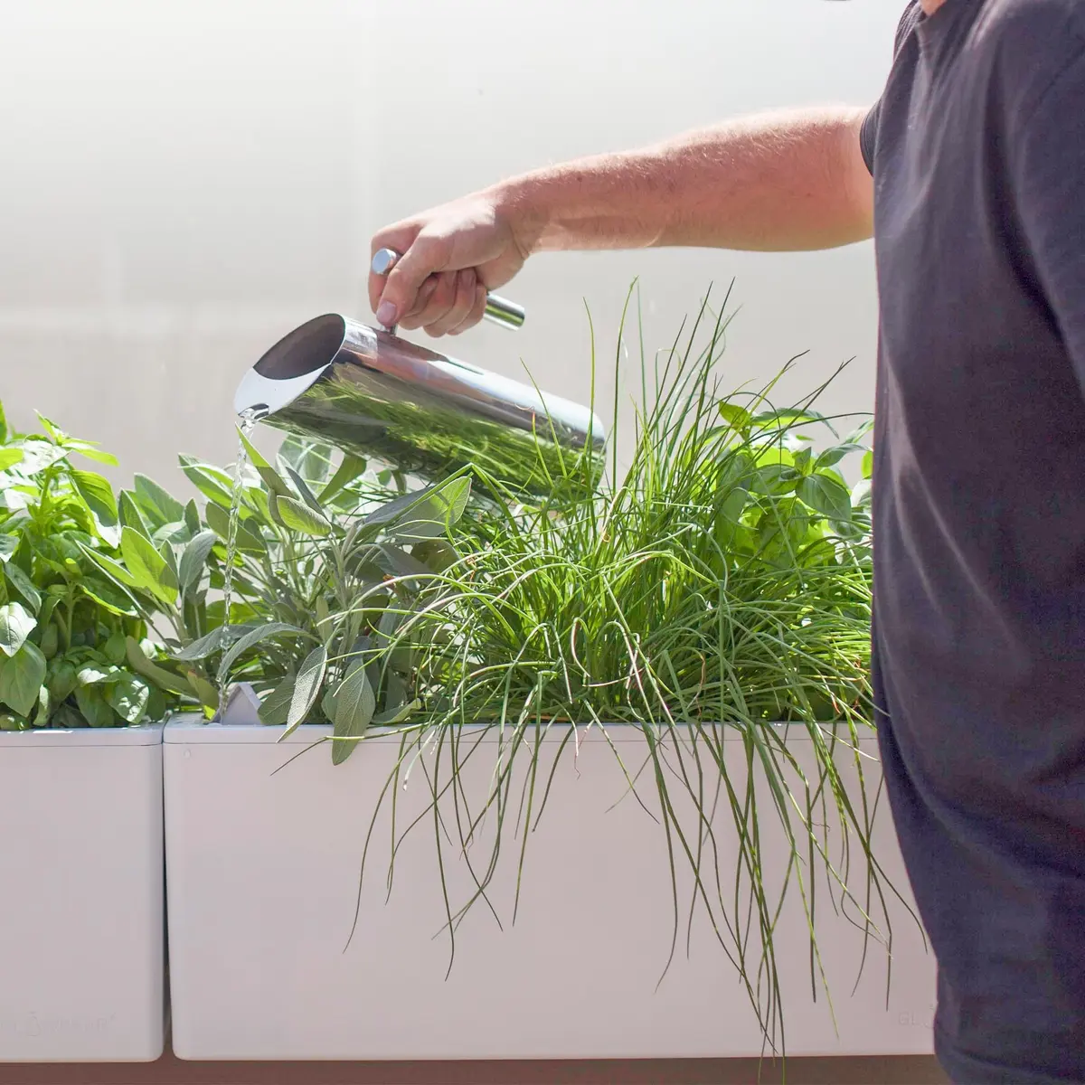 Glowpear Self Watering Planter Box - 23.6" | Scalable Wall Mount, Indoor Outdoor, White, UV Stable, BPA-Free, Modular - view 7