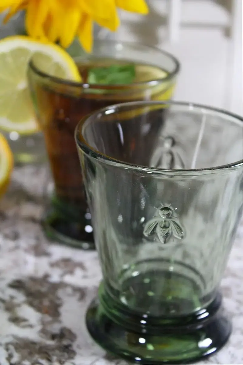 La Rochère Bee Green Tumbler Set of 6 | 255ml (9 oz) French Glassware - view 6