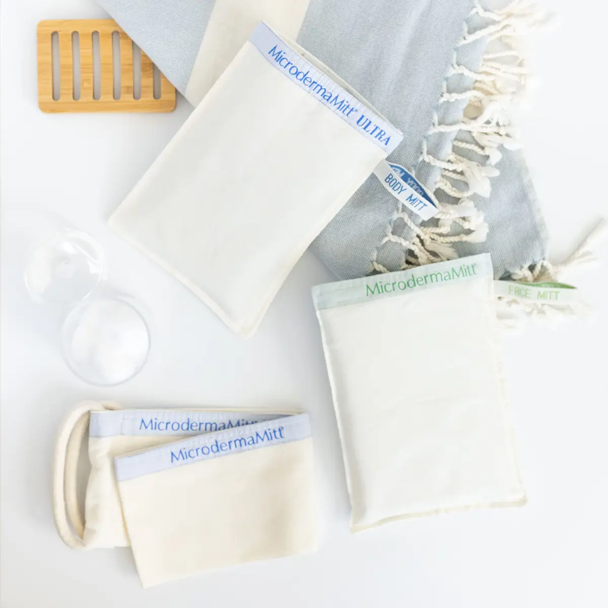 MicrodermaMitt ULTRA Deep Exfoliating Mitt | Keratosis Pilaris & Strawberry Skin Treatment (70-120 chars) - view 7