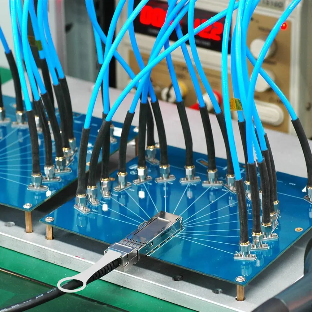 10Gtek 40G QSFP+ to 4xSFP+ Breakout DAC Cable 0.5m | Cisco Compatible Copper Twinax - view 6