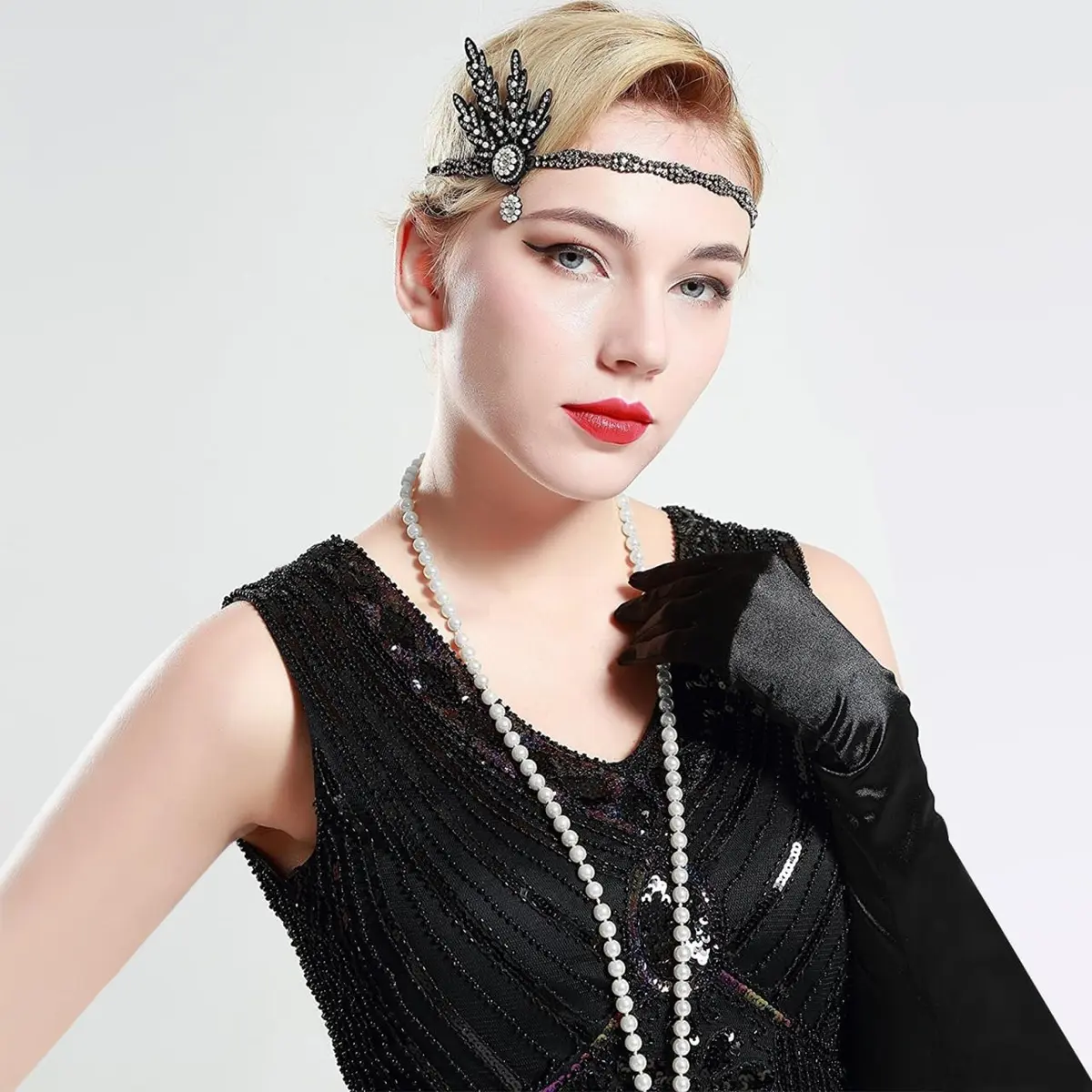 TINKSKY Fake Pearls Necklace Retro Pearls Long Necklace Chain with Lobster Clasp | Classic White - view 3