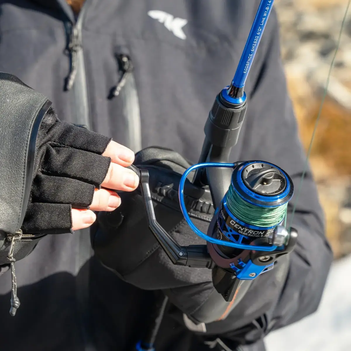 KastKing Centron Spinning Fishing Reel Size 2000 Black | 17.5lb Max Drag, 9+1 BB, CNC Aluminum Spool - view 8