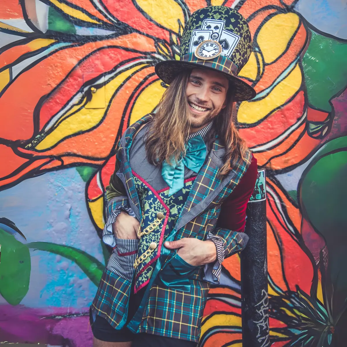 Leg Avenue Men's Costume, Multi, Large | Mad Hatter Wonderland Theme Costume - view 4