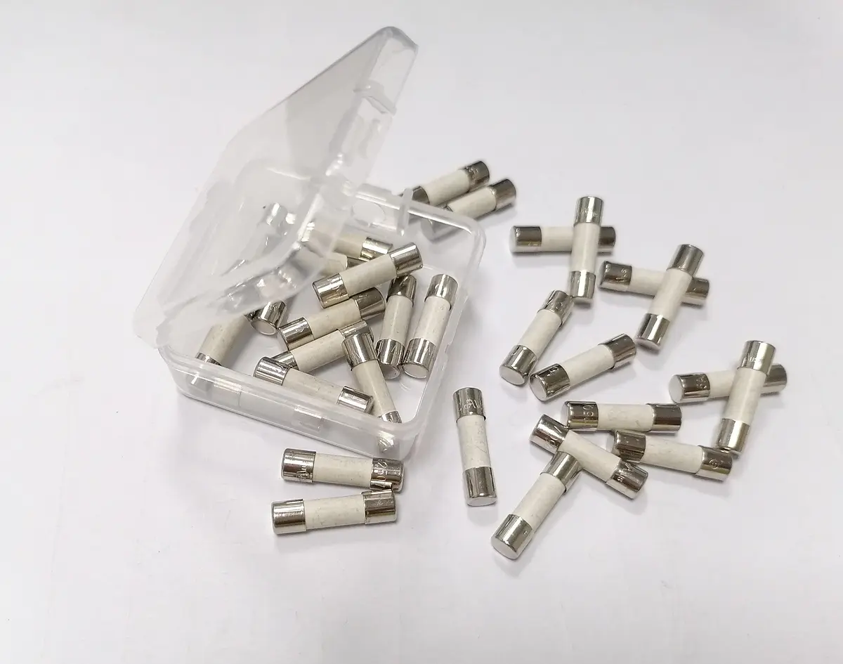 Vigor_Source T3.15A 250V Ceramic Fuse Cartridge 5x20mm | 20 Pack, Time Delay, 3.15A, 250V - view 7