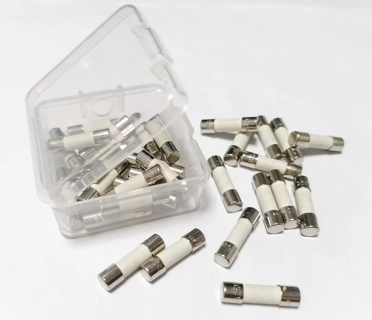 Vigor_Source T3.15A 250V Ceramic Fuse Cartridge 5x20mm | 20 Pack, Time Delay, 3.15A, 250V - view 2