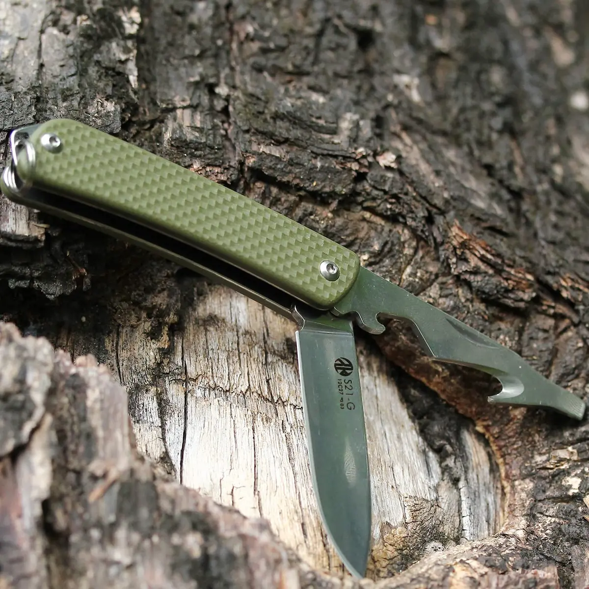 Ruike Small Keychain Knife for Men,Women Gifts,5 in1 Multitool, 12C27 Steel,Mini EDC Tactical Folding Pocket Knives Camping Key Tool,Multifunction,Scissors,Screwdriver,Bottle Opener,Cute Outdoor Gear | Compact & Multifunctional - view 9