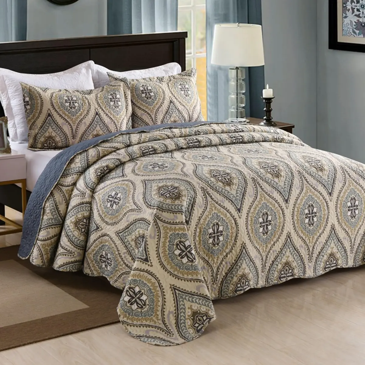 MarCielo 3 Piece Quilted Bedspread Queen | Oversized Lightweight Bedding Ensemble with Floral Pattern - main product image