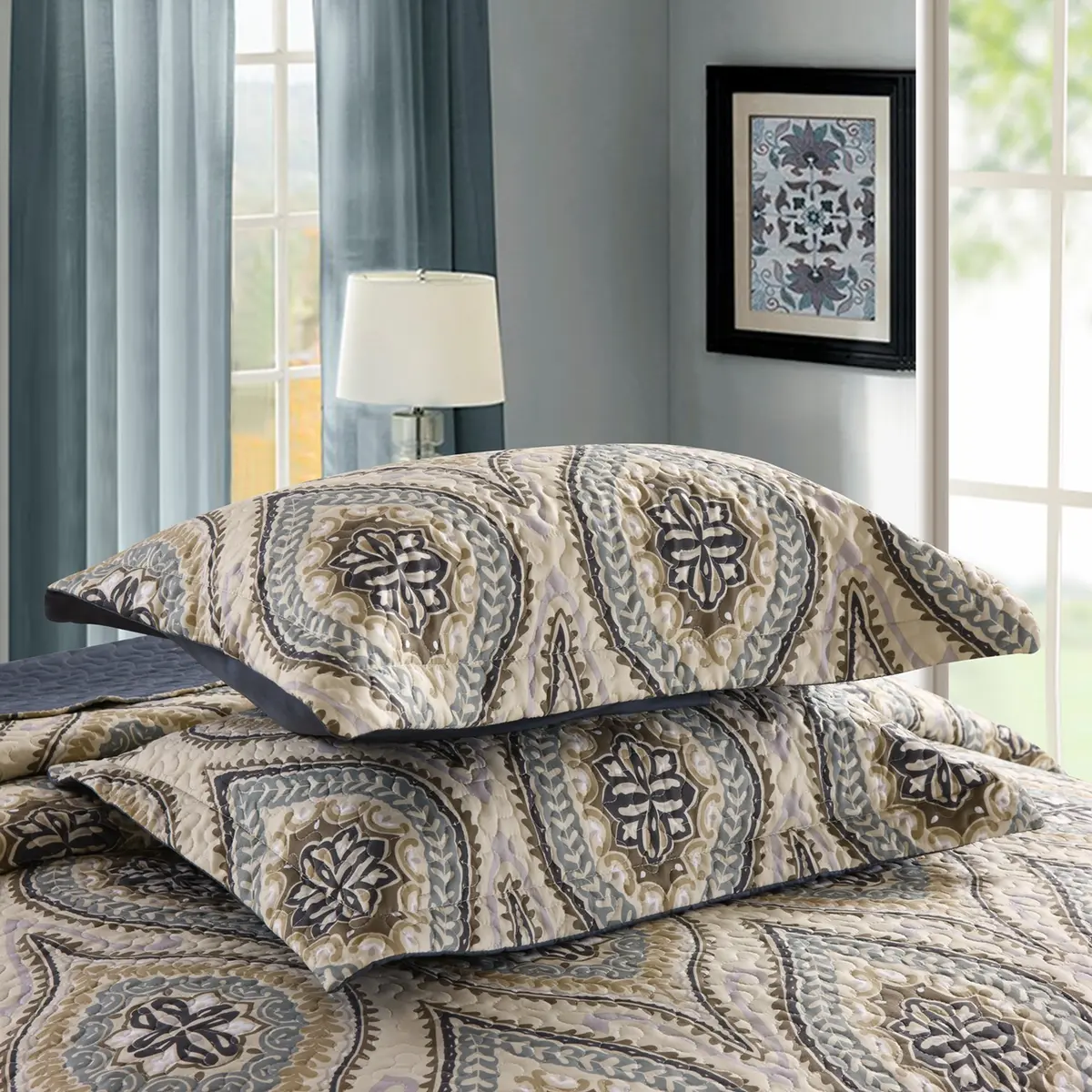 MarCielo 3 Piece Quilted Bedspread Queen | Oversized Lightweight Bedding Ensemble with Floral Pattern - view 4
