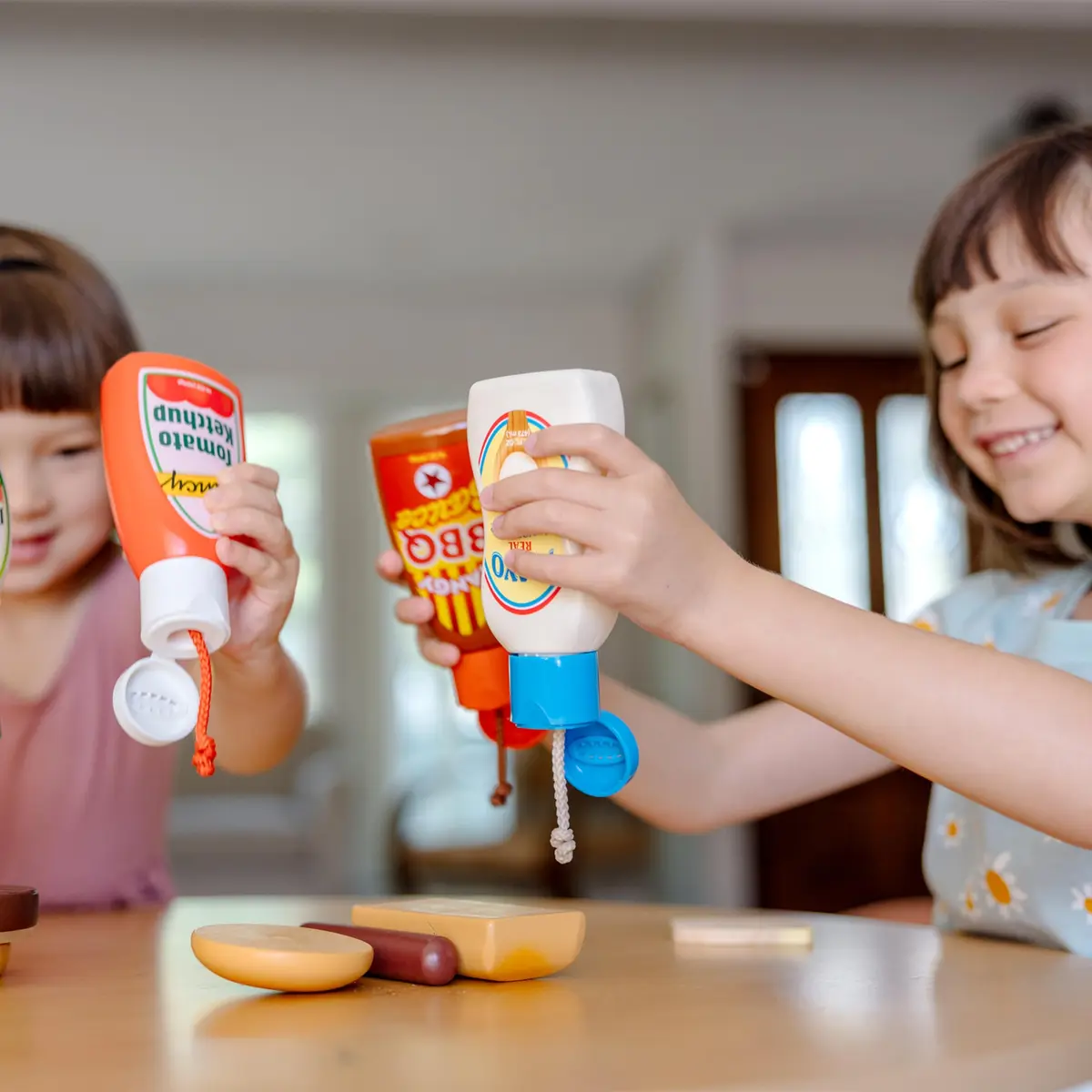 Melissa & Doug Favorite Condiments Play Kitchen Food Toys | 5 Containers with Squirting Action, Ages 3-6 - view 7