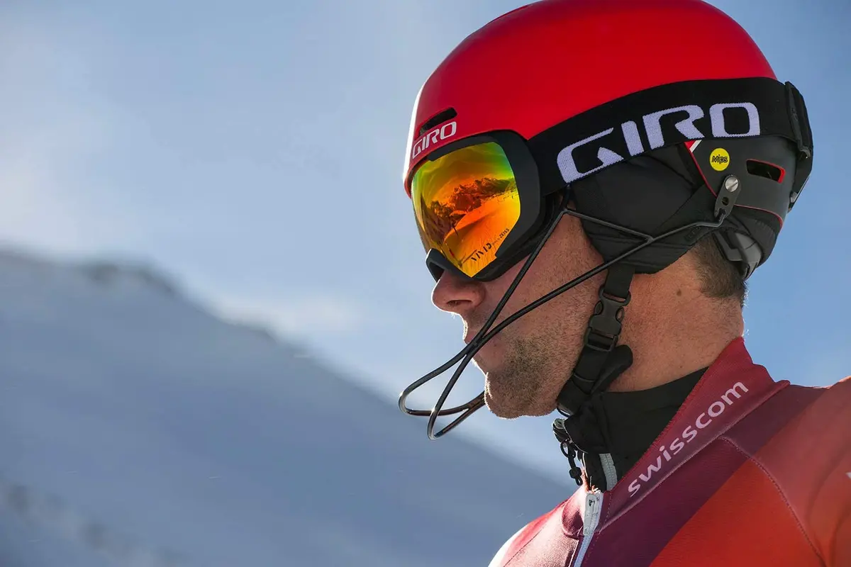 Giro Ledge SL MIPS Snow Helmet - Matte Red (Limited) - Size L (59-62.5cm) | Impact-Absorbing MIPS Helmet for Winter Sports - view 4