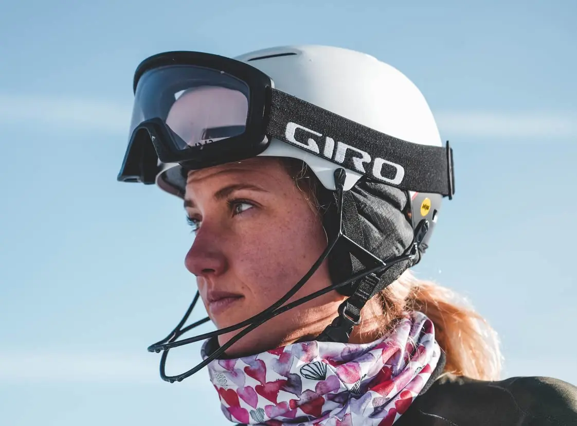Giro Ledge SL MIPS Snow Helmet - Matte White (Limited) - Size L (59-62.5cm) | MIPS Impact Protection with Removable Chinbar - view 4