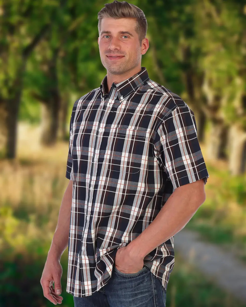 Gioberti Mens Casual Plaid Button Down Short Sleeve Shirt, X Large | Classic Fit Cotton Blend - view 2