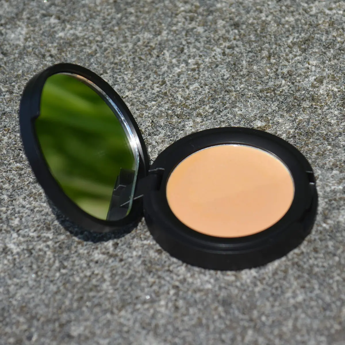 Harvest Natural Beauty Organic Concealer - Color Adjusting & Skin Healing, 1 Count - view 3