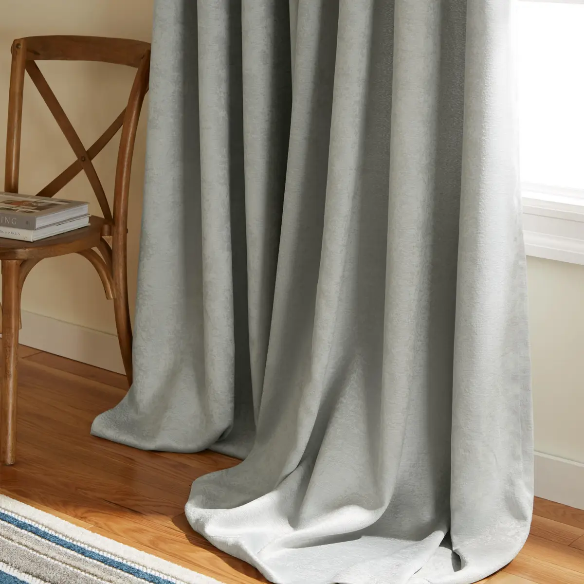 TOWN & COUNTRY EVERYDAY Lustre Solid Heavyweight Textured Sateen Indoor Curtains, Room Darkening, Grommet Top, Energy Efficient, 2-Pack, 52"x84", Silver - view 5