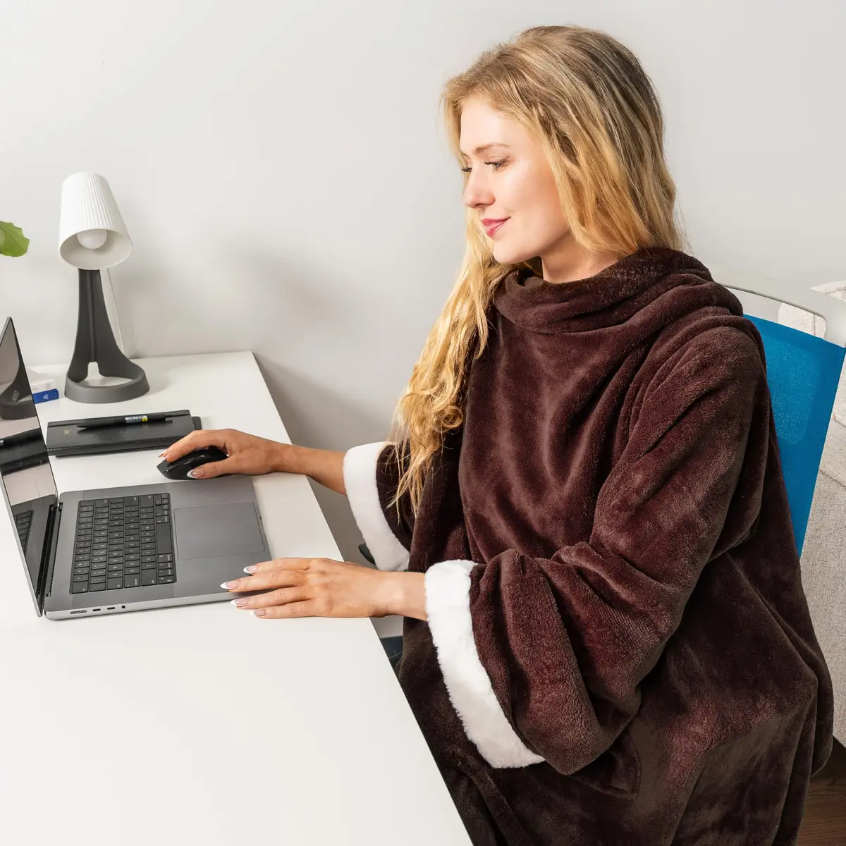 PAVILIA Wearable Blanket with Sleeves & Pocket | Cozy Fleece Snuggle Throw for Adults (70" x 50") - view 4