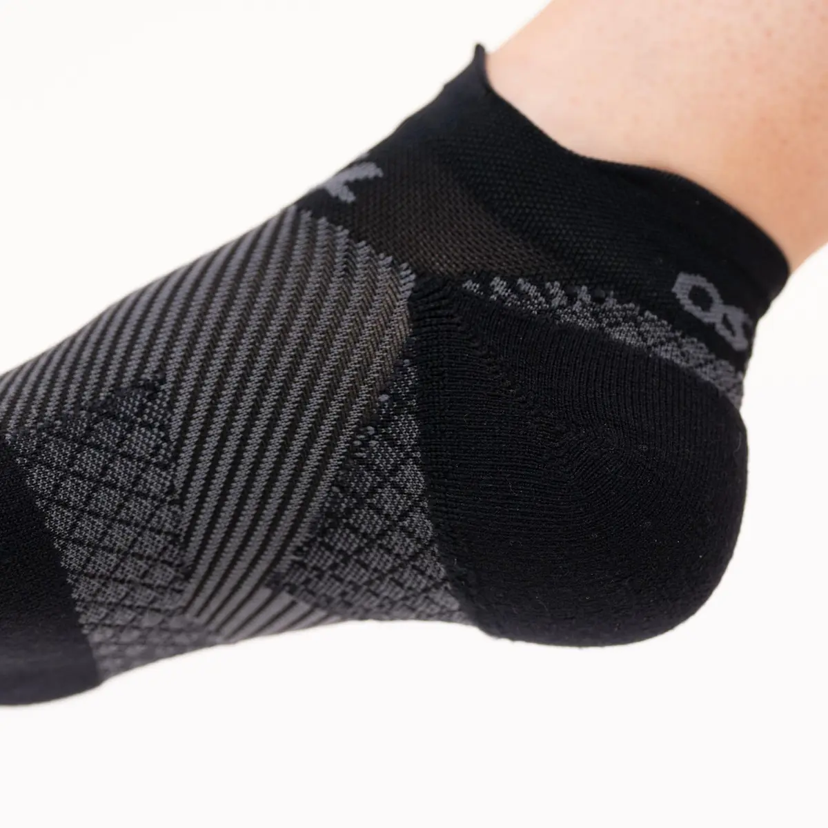 OrthoSleeve FS4 Plantar Fasciitis Compression Socks Large Black No-Show | Medical Grade Support for Foot Health - view 8