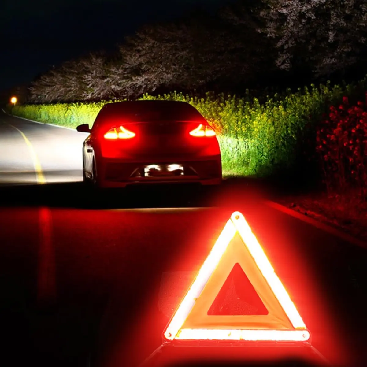 KAFEEK Reflective Warning Triangle Set of 3 | Foldable, Stable, and Highly Visible for Roadside Safety - view 7