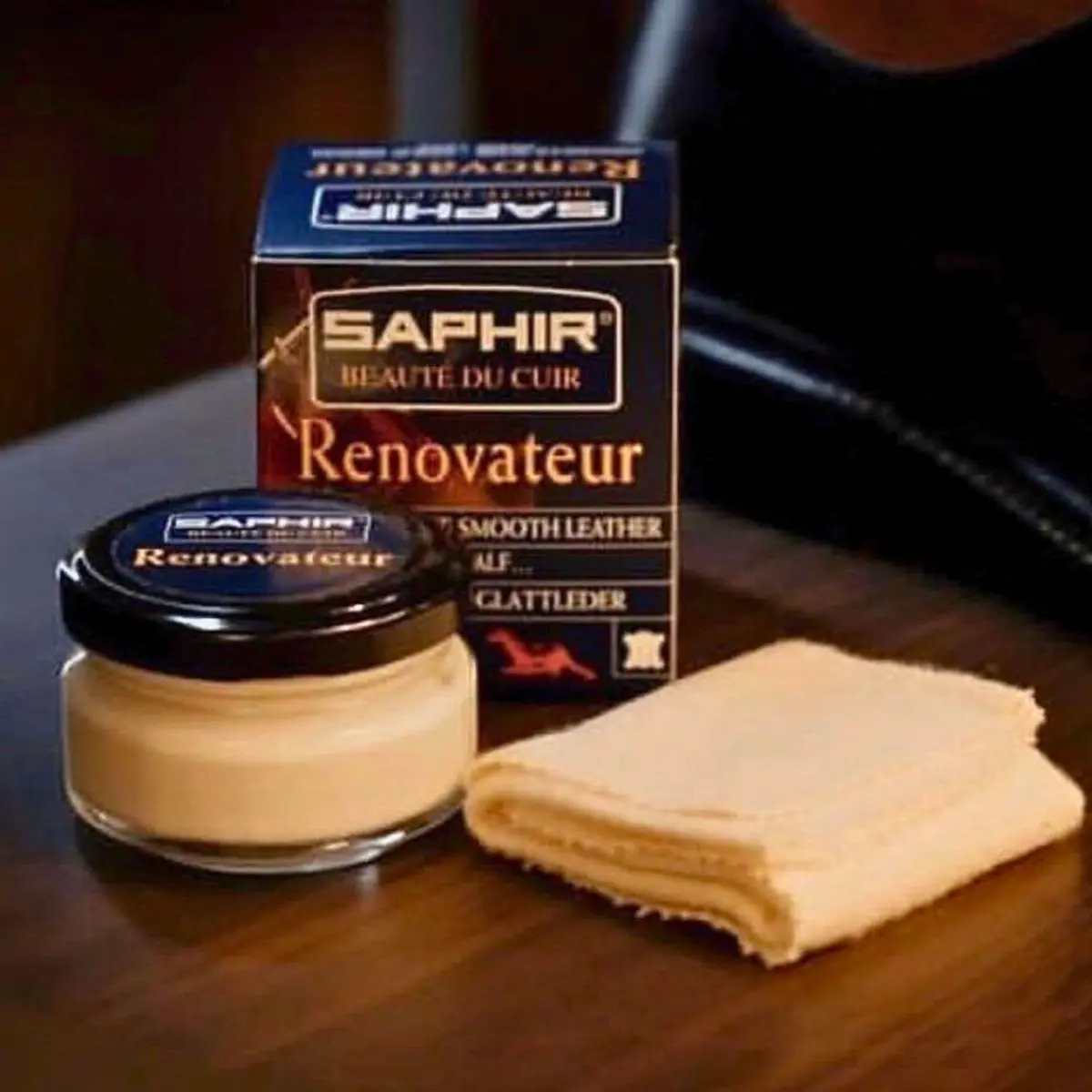 SAPHIR Beauté du Cuir Renovateur Shoe Cleaner 250ml (8.82oz) | Cleans, Nourishes, Protects - view 4