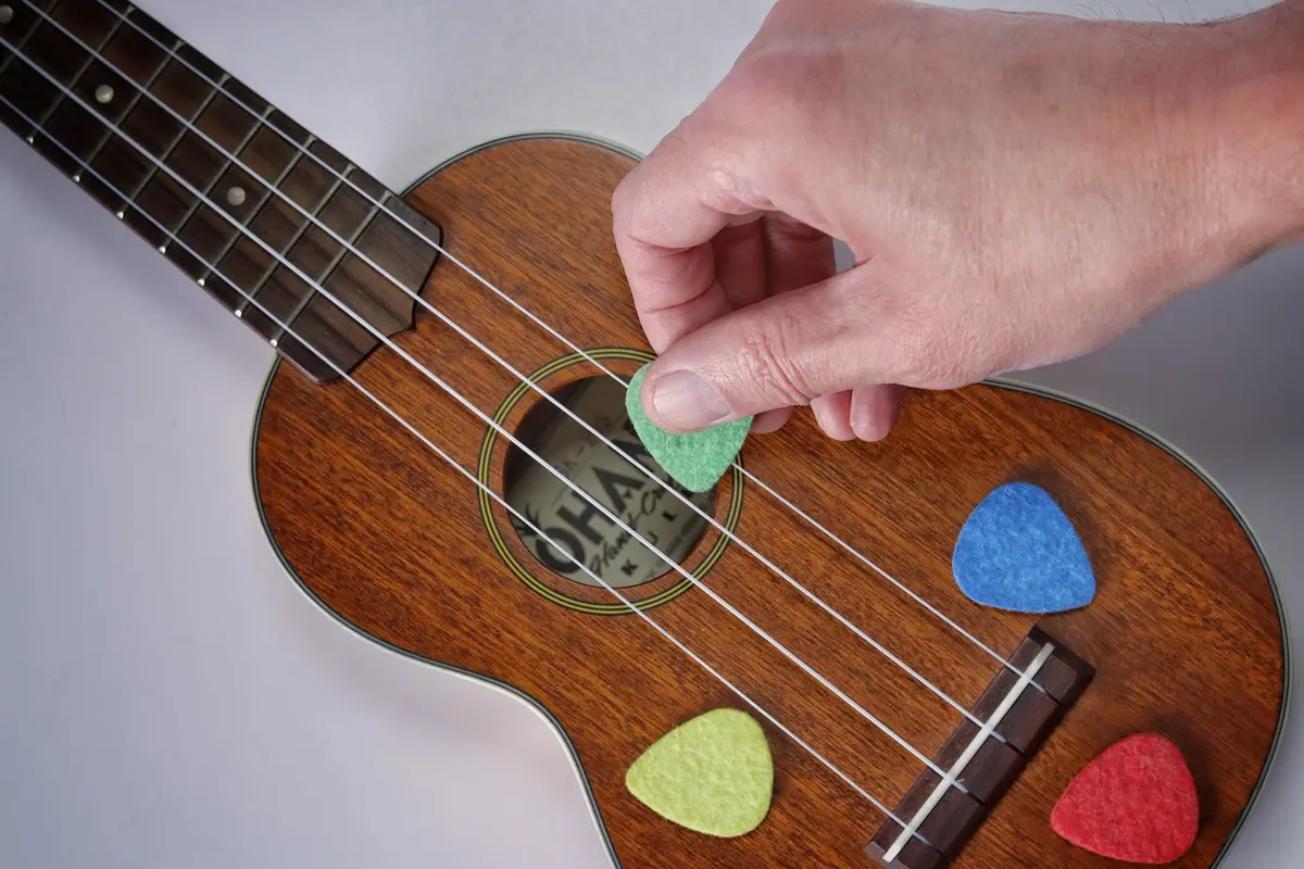 BoloPick Felt Ukulele Picks Cute Pink Lemonade 6 Pack | Soft Strum & Precise Picking - view 5