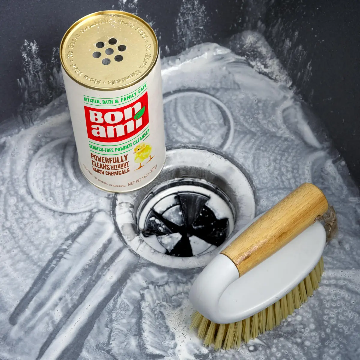 BON AMI Powder Cleanser for Kitchens & Bathrooms - All Types of Surfaces, Cleans Grime & Dirt, Polishes Surfaces, Absorbs Odors (4 Pack, 14oz / 397g) - view 4