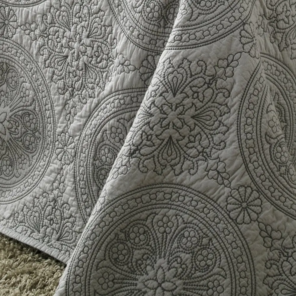 ELEGANT LIFE HOME Reversible Medallion Embroidered Bedding Solid 100% Cotton Quilt - Queen 90 x 95 inches, Gray - view 9