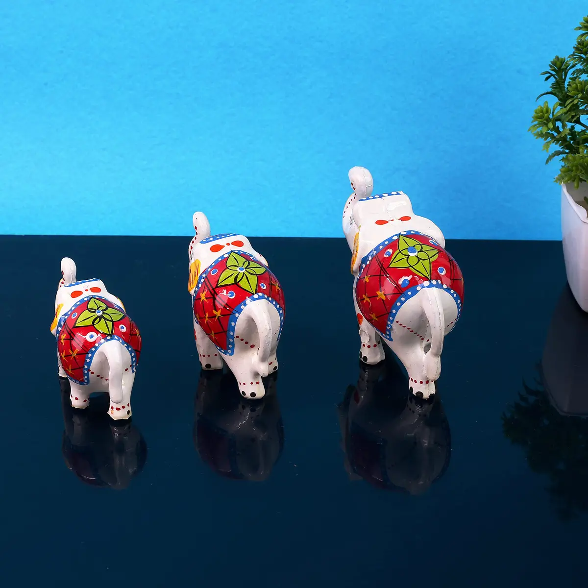 DreamKraft Handcrafted Paper Mache Elephant Showpieces Set of 3 | White Embroidered Figurines - view 9