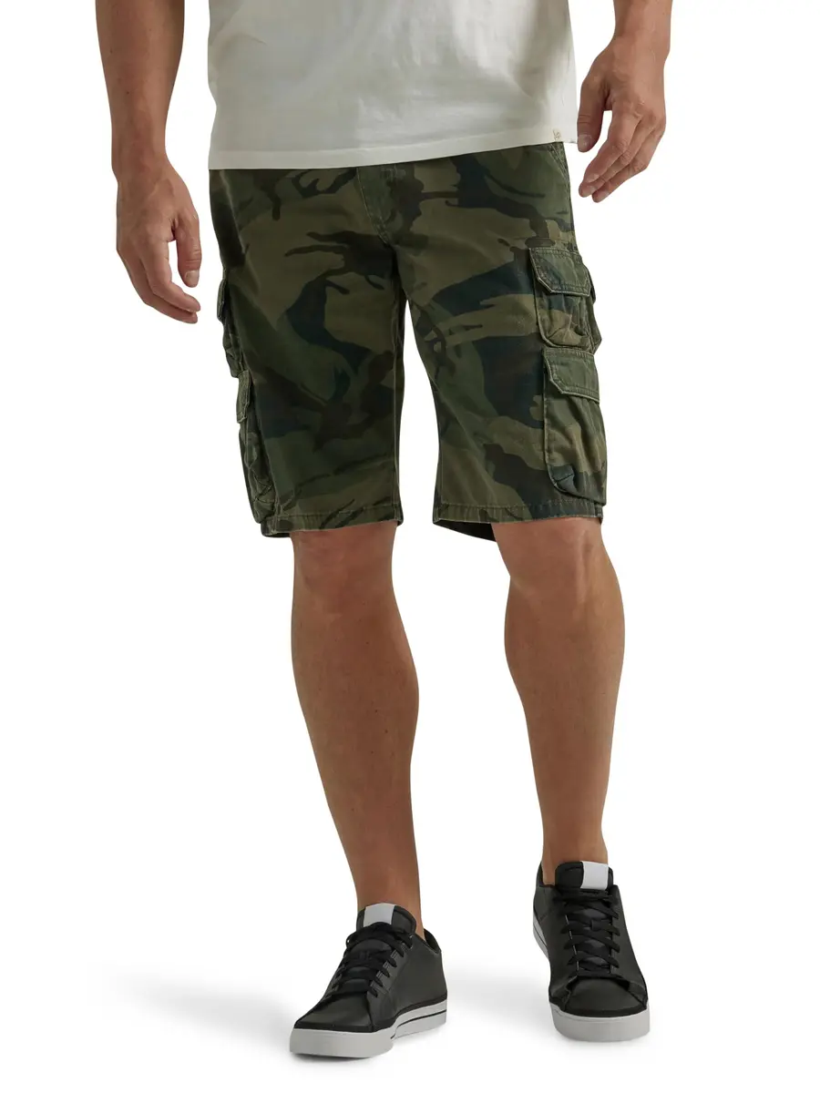 Wrangler Authentics Men's Premium Twill Cargo Short (Bennard), Forest Green Camo, 32 | Relaxed Fit, Durable Cotton - main product image