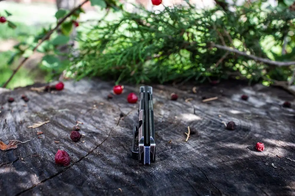 Ruike P108-SB Folding Knife 3.5" Drop Point Blade | Tactical Pocket Knife for Men & Women - view 4