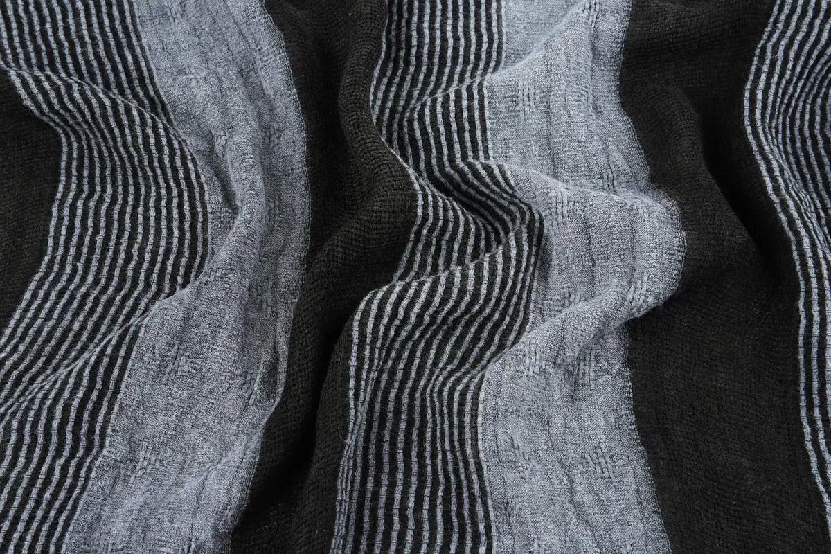 GERINLY Cotton-Linen Men Scarves Stripe Crinkle 75cm x 180cm | Reversible Summer Wrap for Travel & Casual Wear - view 8