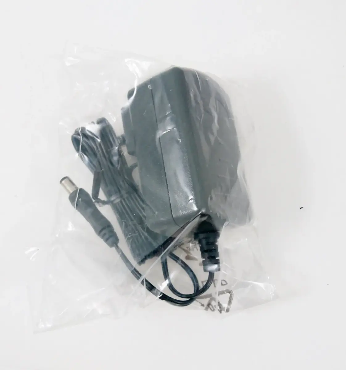 BUSlink 12V 1.5A AC Power Adapter for Seagate/WD/Hitachi External Hard Drive | Universal Input 100-240V - main product image