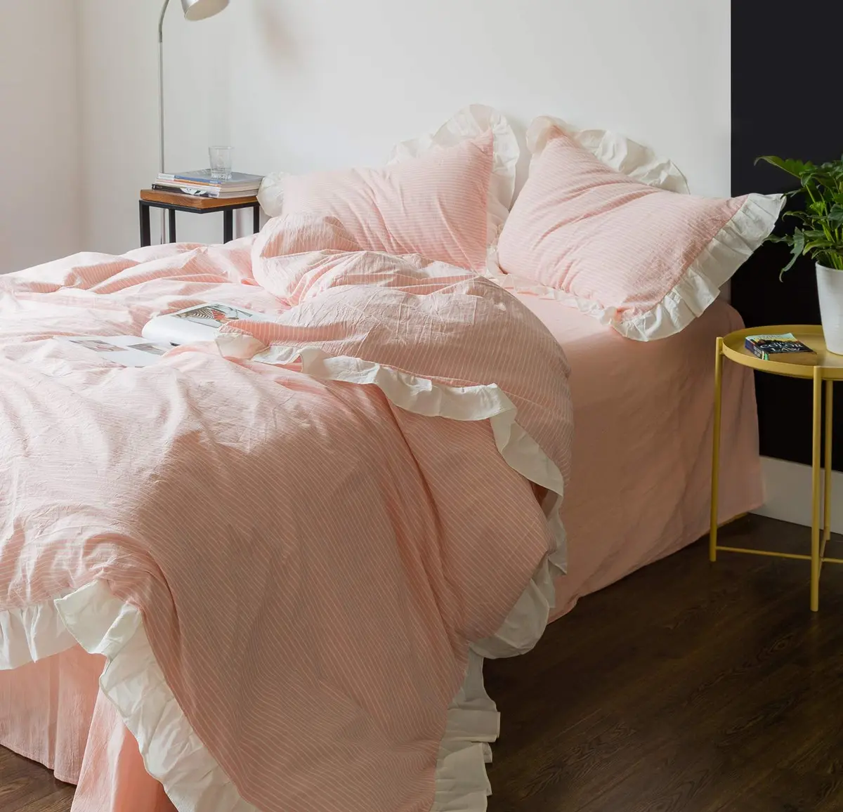 SUSYBAO Pink Ruffle Duvet Cover Queen 100% Washed Cotton | Romantic Farmhouse Bedding - view 4