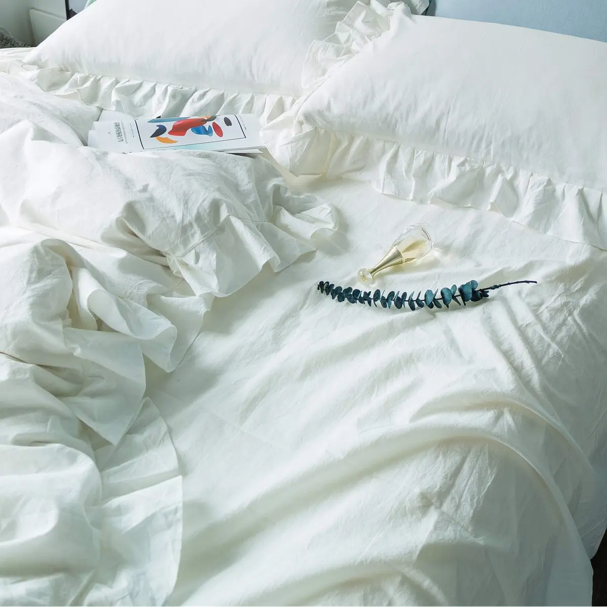 SUSYBAO White Vintage Ruffle Duvet Cover Queen 100% Washed Cotton | Farmhouse Shabby Chic Bedding - view 2