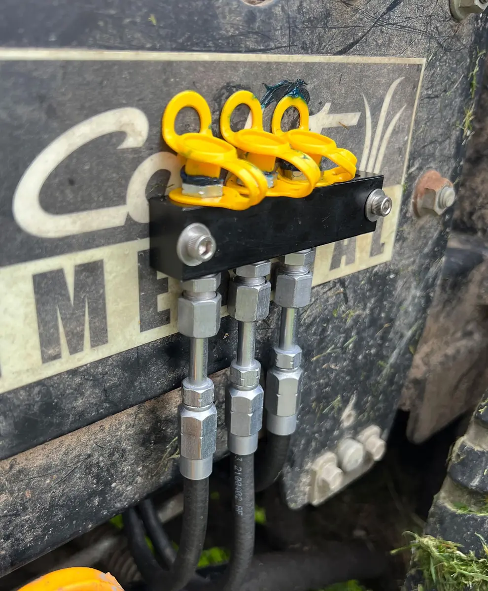 LockNLube Grease Fitting Caps 50 count Yellow | Fits Standard & Metric Fittings - view 3