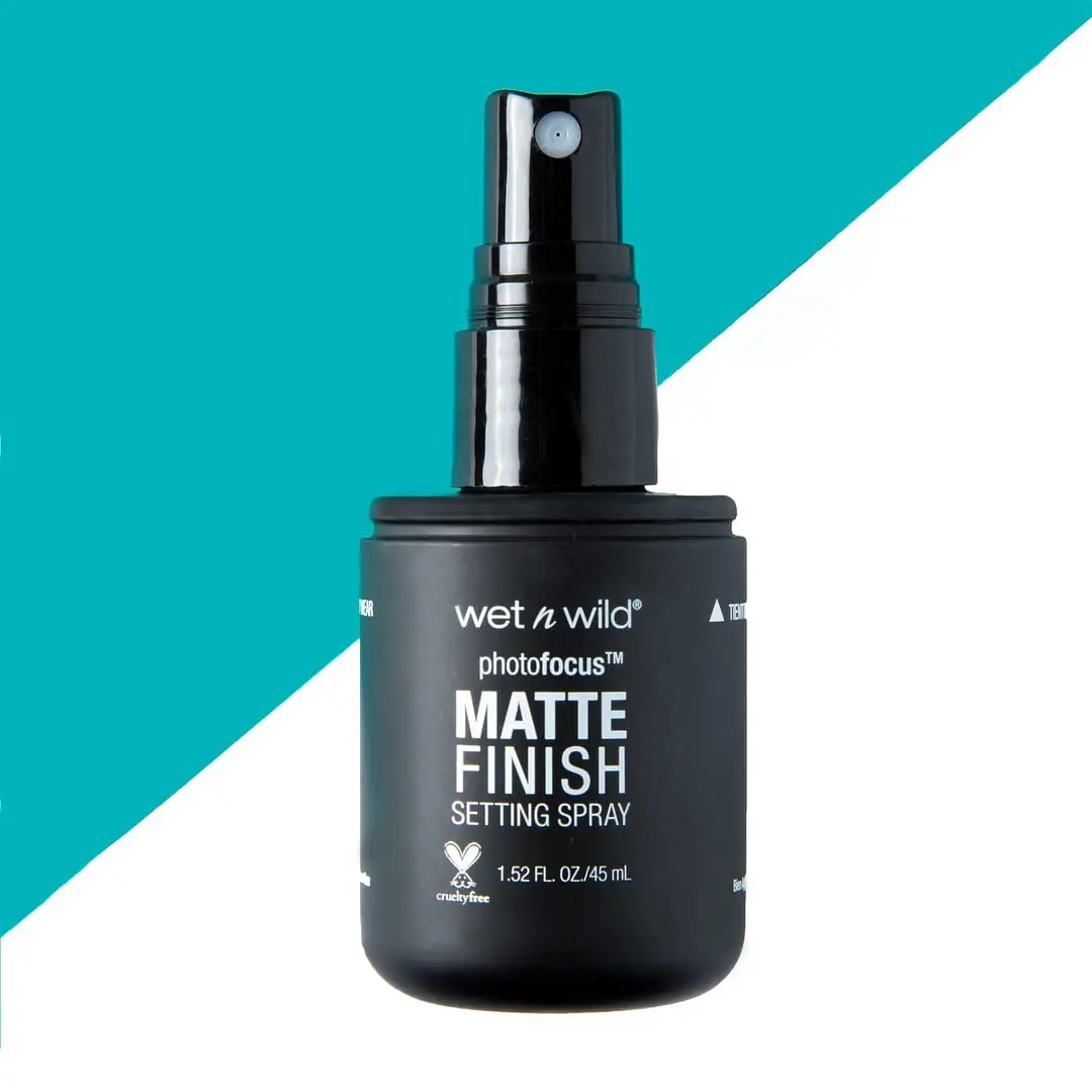 wet n wild Photo Focus Setting Mist 156ml (5.2 fl oz) | Long-Lasting Matte Finish with Aloe - view 5