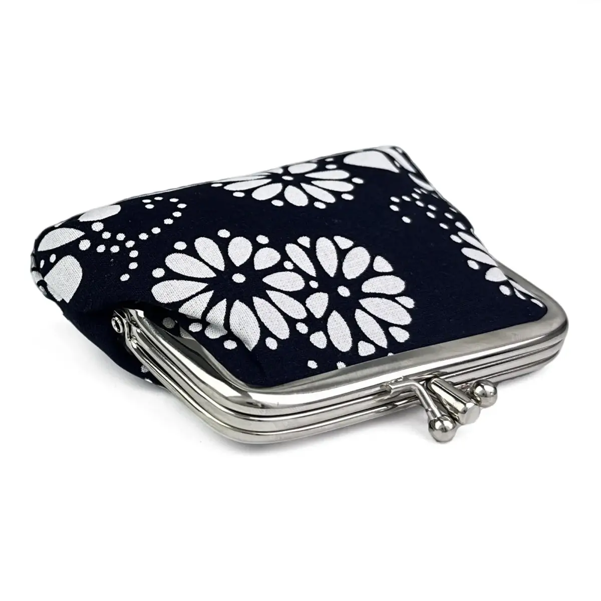 Sanxiner Cute Floral Buckle Coin Purse 1.9cm (0.75in) | Kiss-Lock Change Purse with 2 Compartments - view 5
