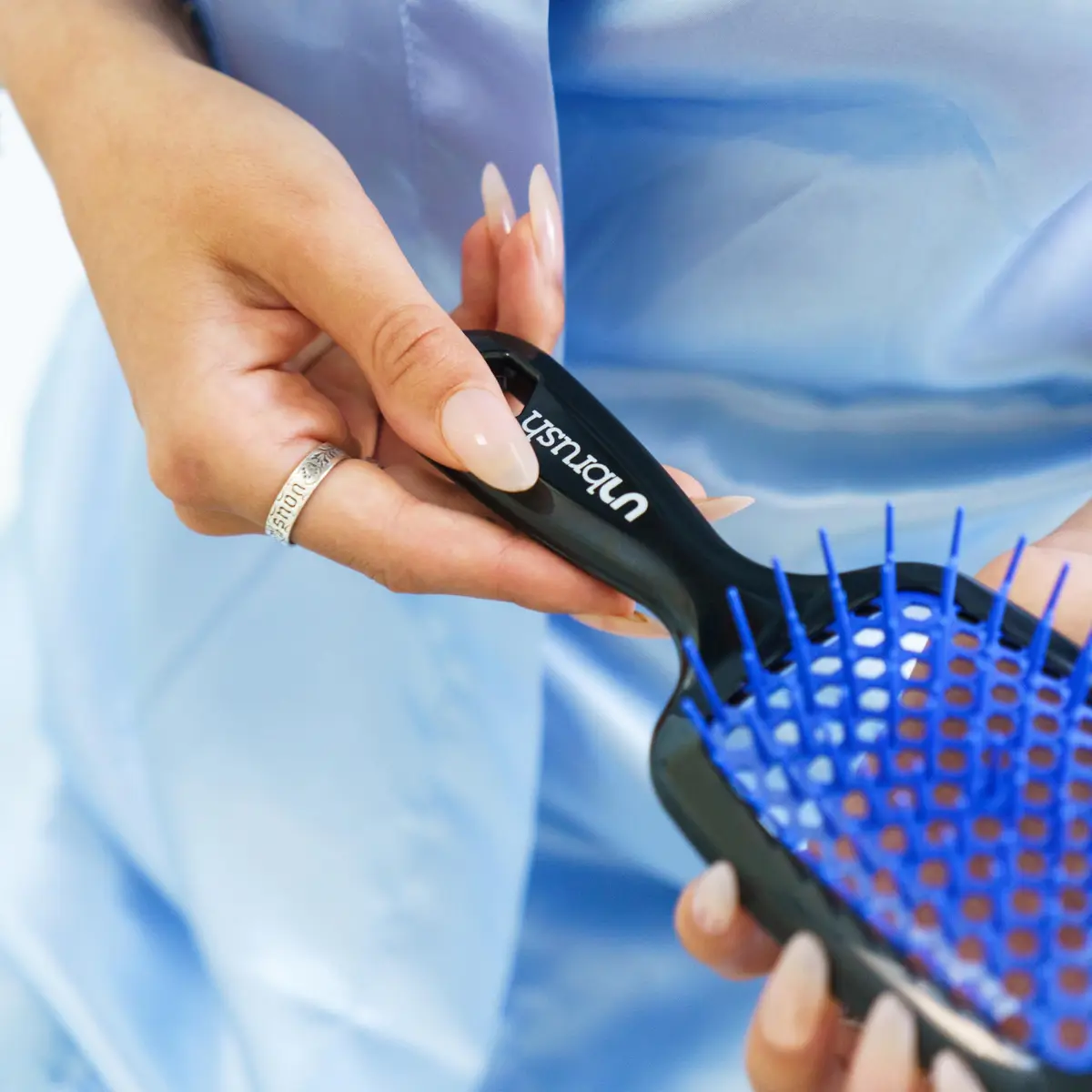 FHI Heat UNbrush Detangling Hair Brush Galaxy Blue | Pain-Free Wet & Dry Hair Care - view 8