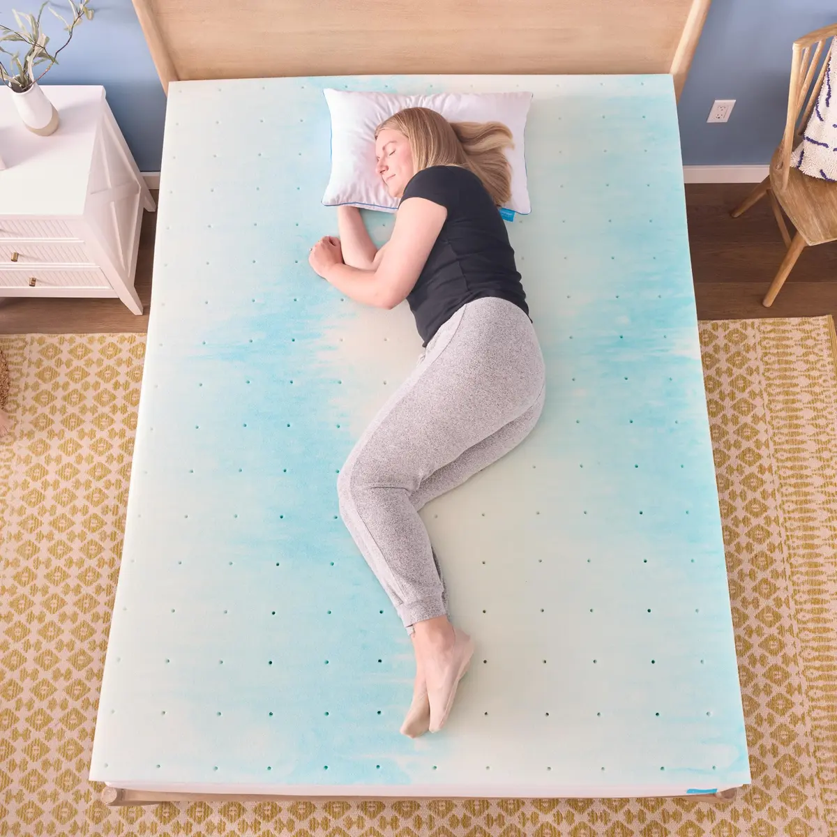 Linenspa 2 Inch Swirl Gel Memory Foam Mattress Topper | Cooling, Full Size - view 9