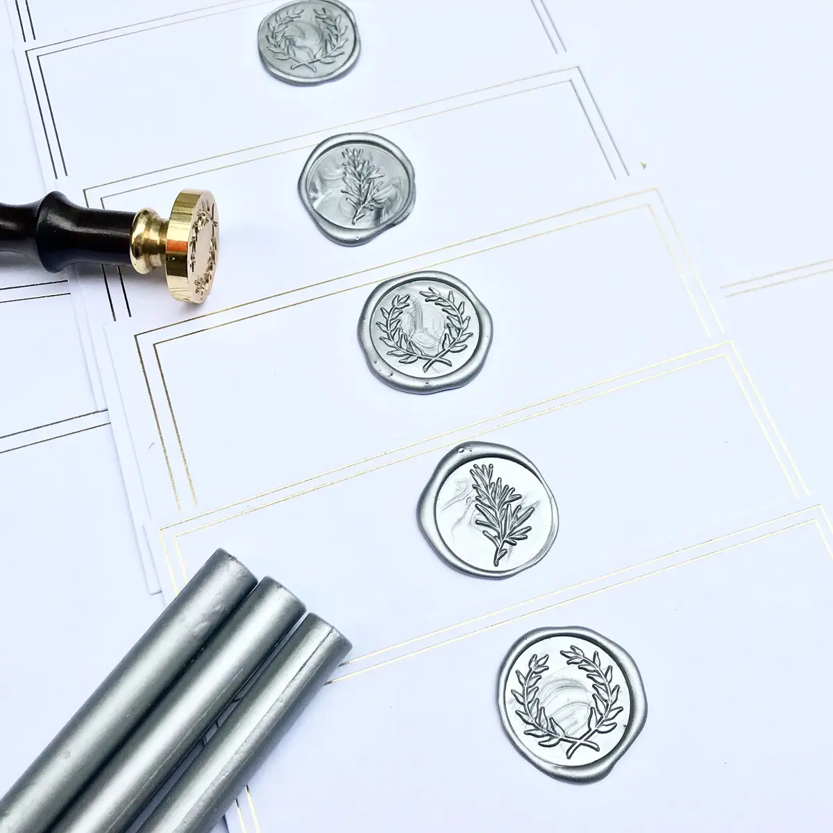 UNIQOOO Metallic Silver Sealing Wax Sticks for Glue Gun | 8 Sticks, 5.5" Length (0.43" Diameter) - view 2