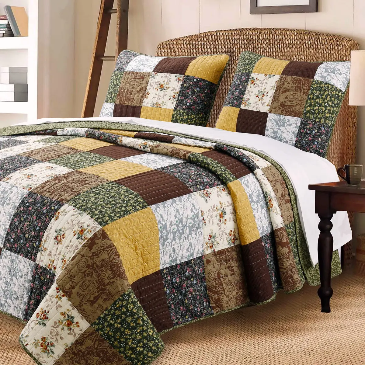 Cozy Line Home Fashions 3-Piece Cotton Patchwork Quilt Set | Reversible Country Farmhouse Bedding (Queen) - main product image