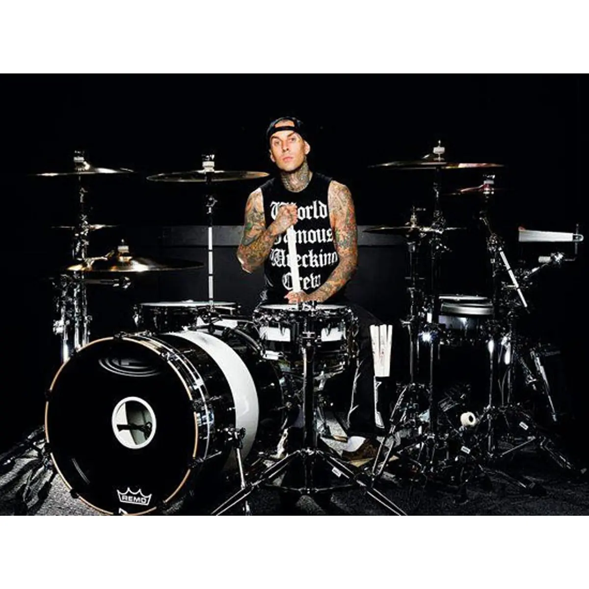 Zildjian ZASTBF Travis Barker Famous SS Model Drumsticks | Natural Finish, 1 in. Diameter, 16.4 in. Length - view 2