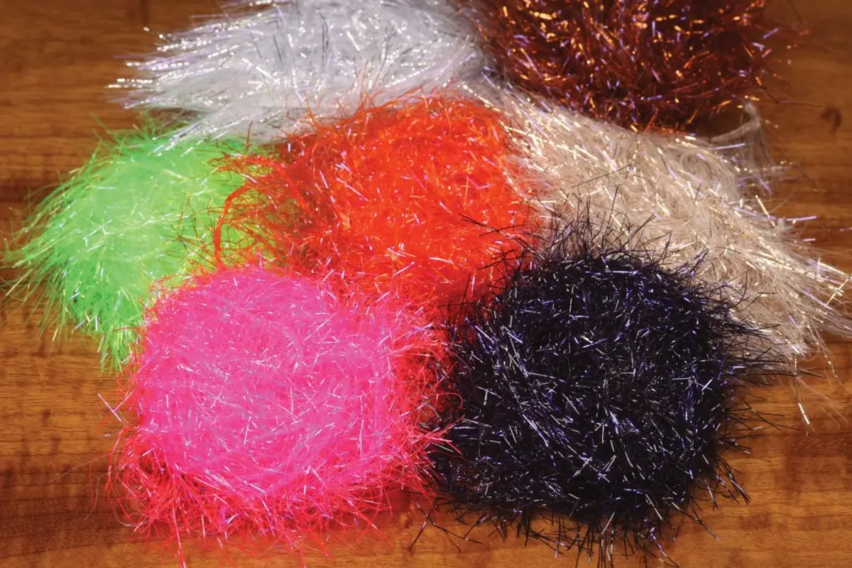 TIEMCO Hairline UV Polar Chenille #92 DK Gray Olive 30 mm (1.2 in) | UV-Reactive Fly Tying Material - main product image
