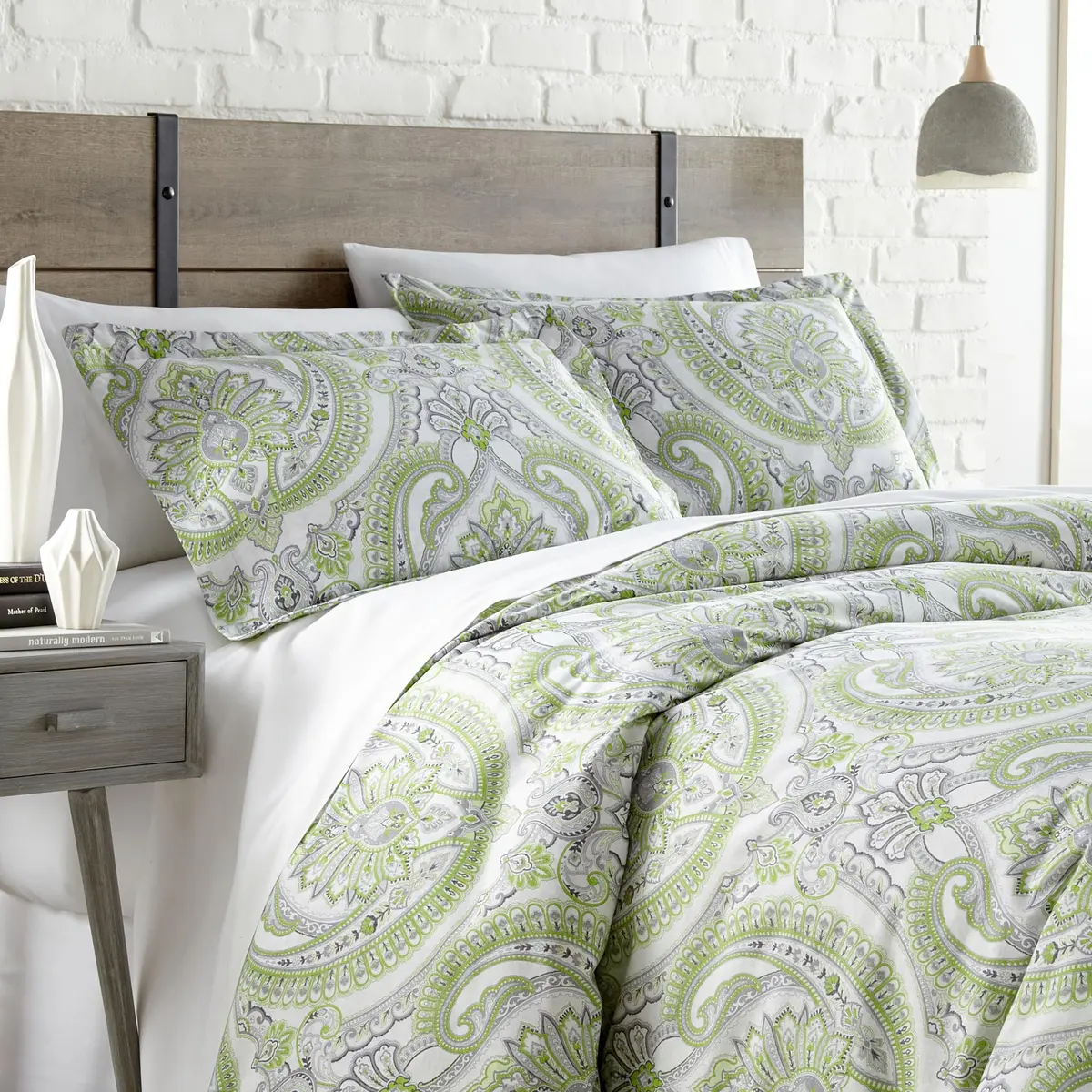 Southshore Fine Living, Inc. Oversized Twin Extra Long Comforter Set | Green Comforters, Microfiber, 69" x 98" - main product image